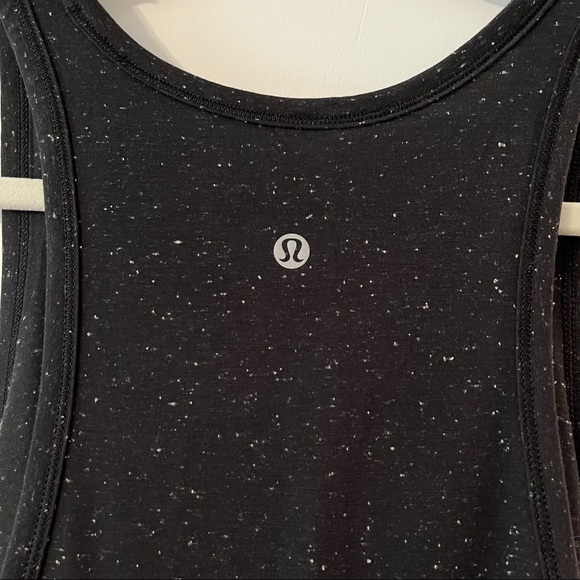 Lululemon Goal Up Tank - Black/White - Size 6 - Picture 4 of 5